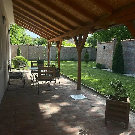 Apartment La Perla